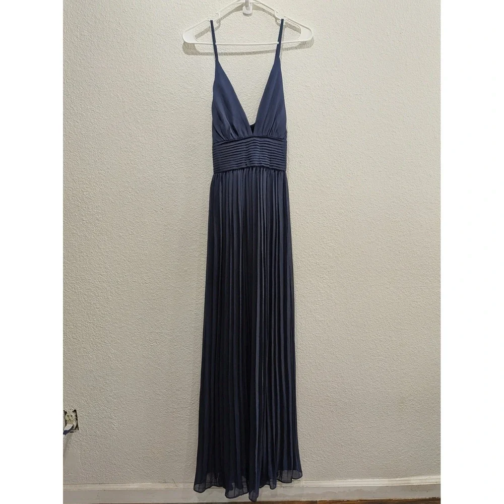 NWT Lulus Depths of My Love Navy Maxi Dress XL V Neck Cross back Formal Prom - Picture 4 of 14